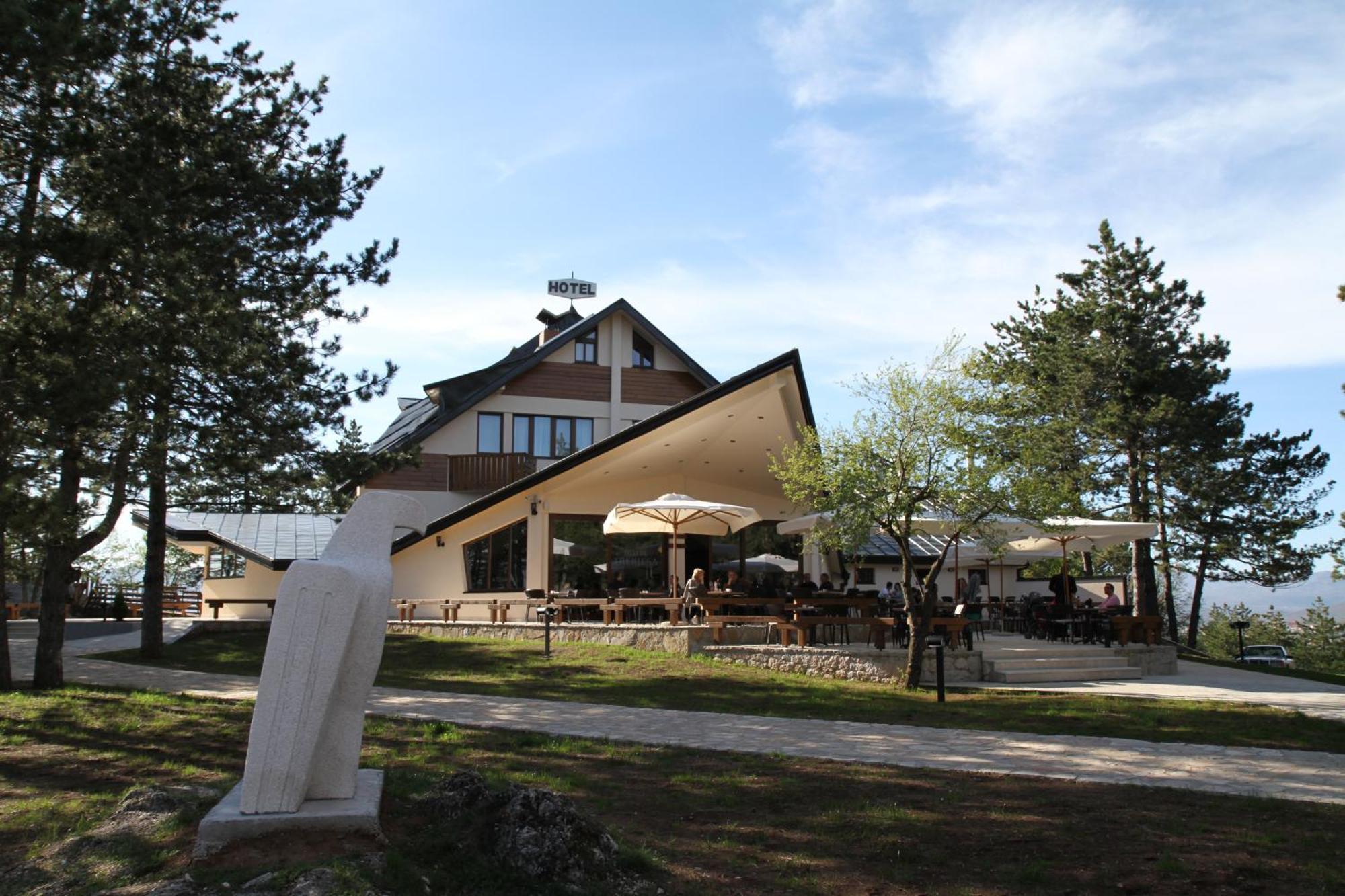 Hotel Trebjesa Nikšić Exterior foto